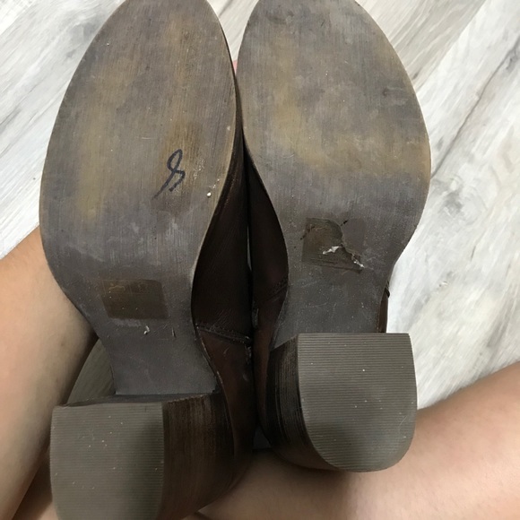 Melrose and Market Fallon Leather Bootie - Picture 13 of 16